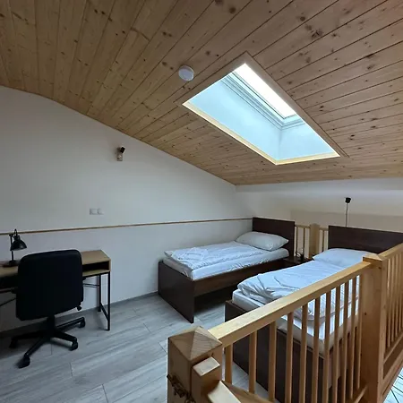Διαμέρισμα Rodinne Mezonety Na Lipne Apt16