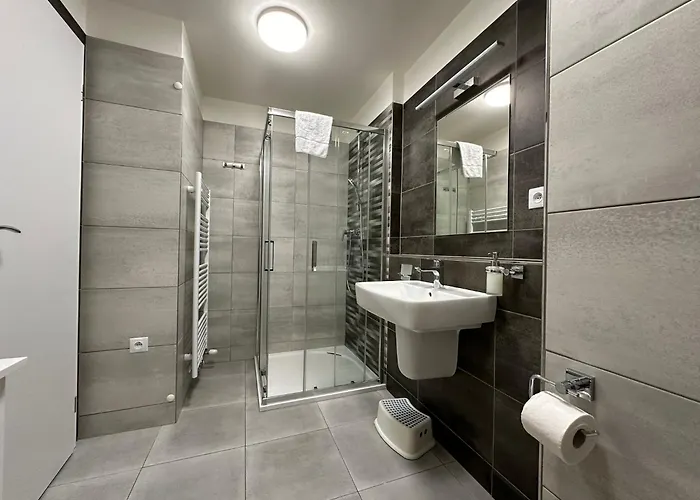 Rodinne Mezonety Na Lipne Apt16